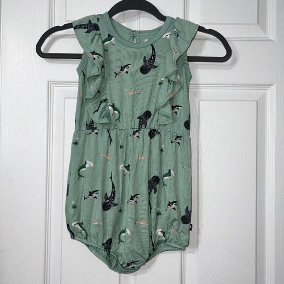 NWT Kyte Baby Bubble Romper Sage Shark Print Size 4T - Picture 1 of 6